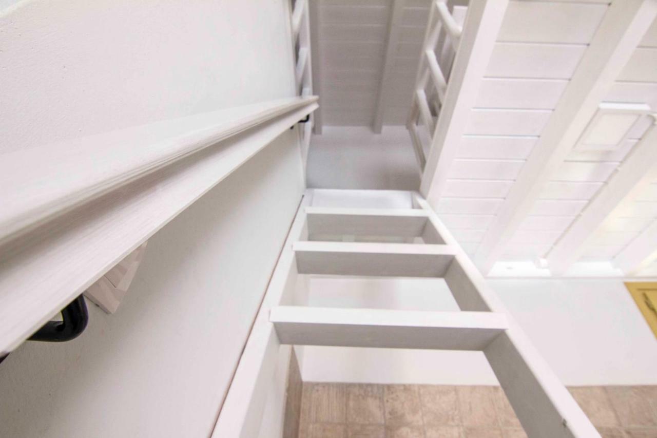 Aegli Apartments Simi Dış mekan fotoğraf