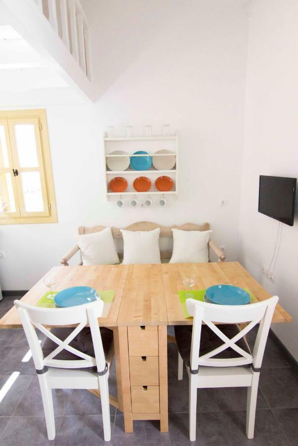Aegli Apartments Simi Dış mekan fotoğraf