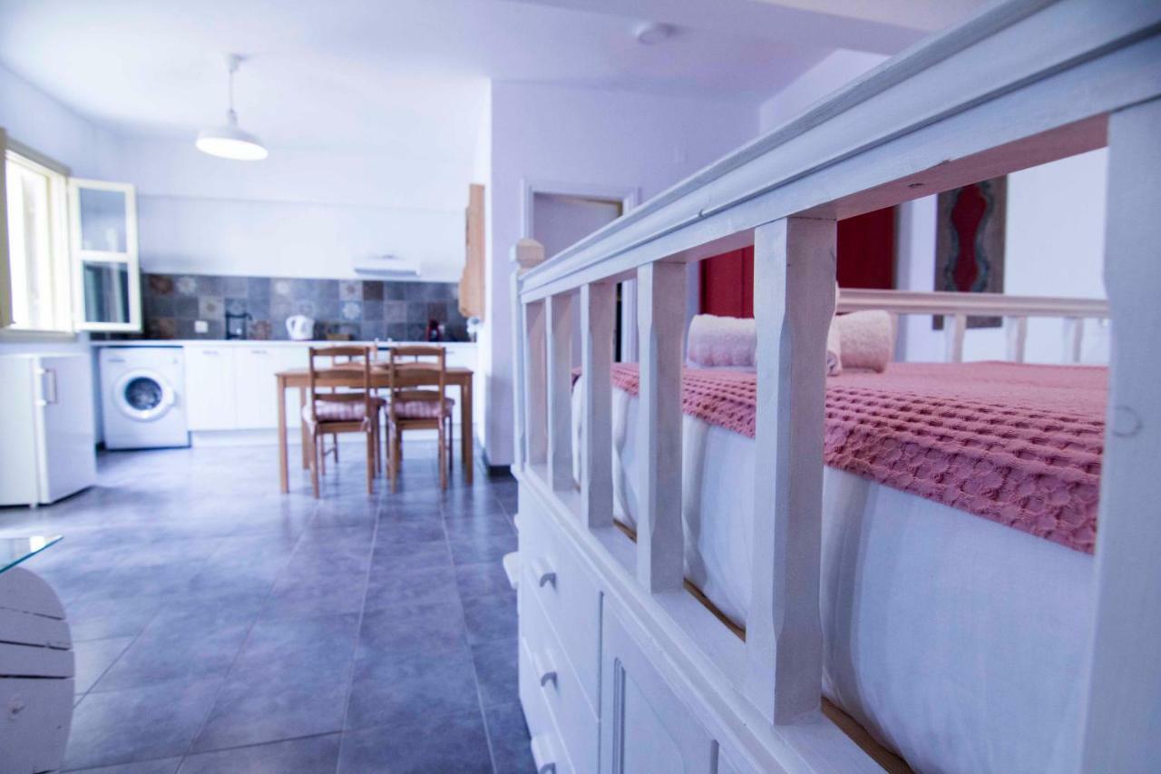 Aegli Apartments Simi Dış mekan fotoğraf